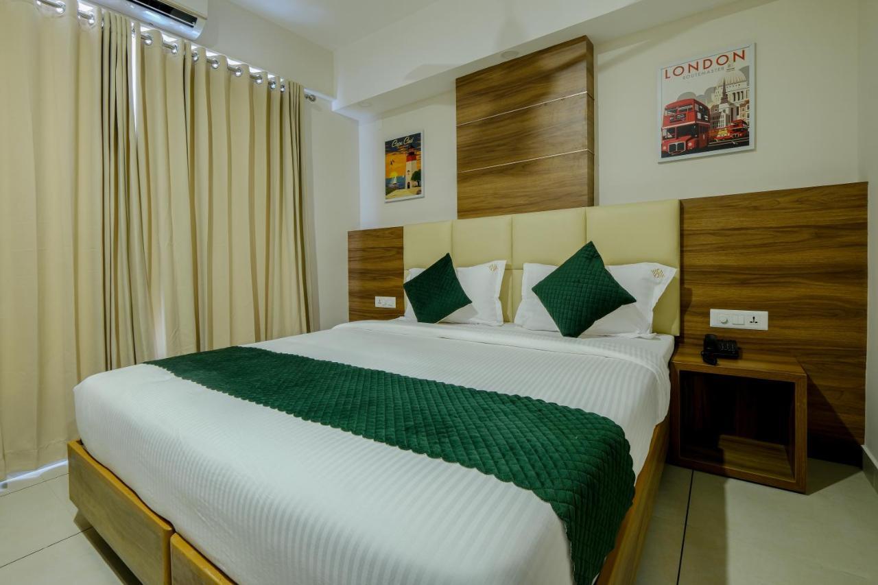 The Heartland Business Hotel, Trivandrum Thiruvananthapuram Ngoại thất bức ảnh