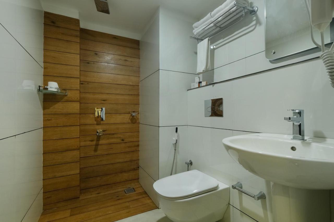 The Heartland Business Hotel, Trivandrum Thiruvananthapuram Ngoại thất bức ảnh