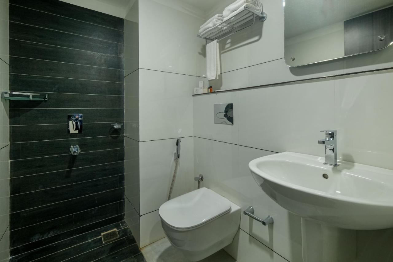 The Heartland Business Hotel, Trivandrum Thiruvananthapuram Ngoại thất bức ảnh